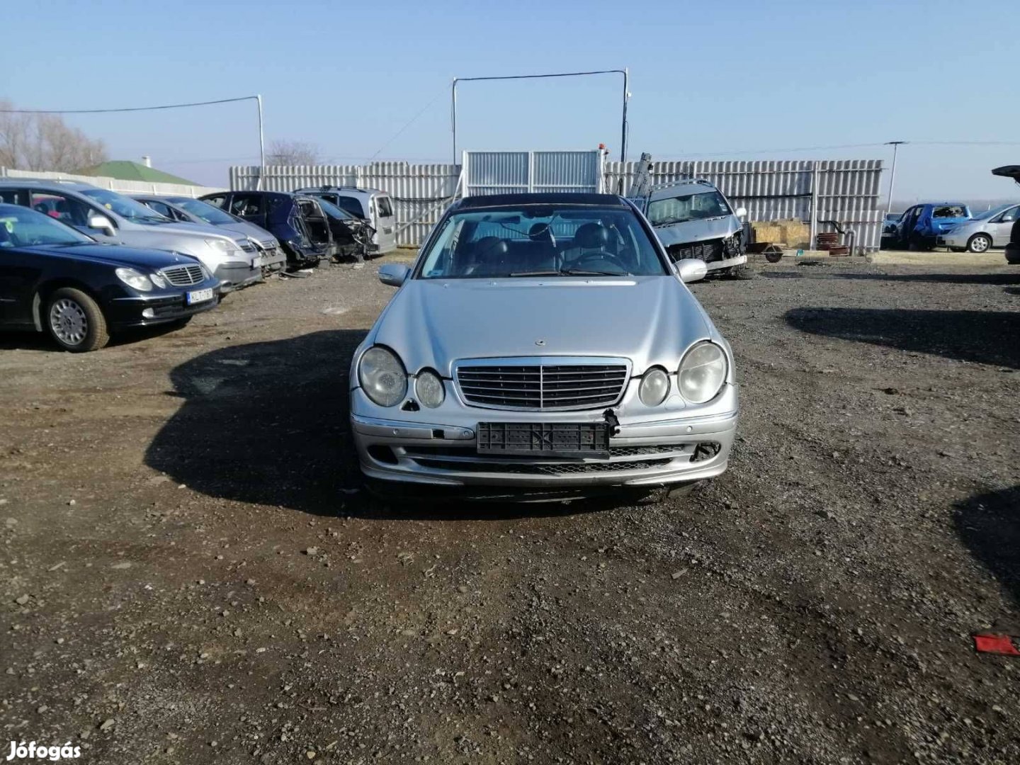 Mercedes W211 - E-class 320 benzin 2002 automata bontott mindene eladó