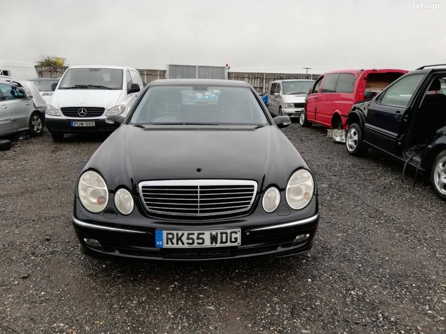 Mercedes W211 - E-class 320 cdi V6 fekete bontott mindene eladó