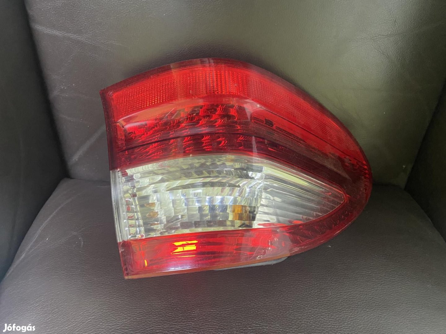 Mercedes W211 bal, külső, hátsó lámpa A2118201564 eladó