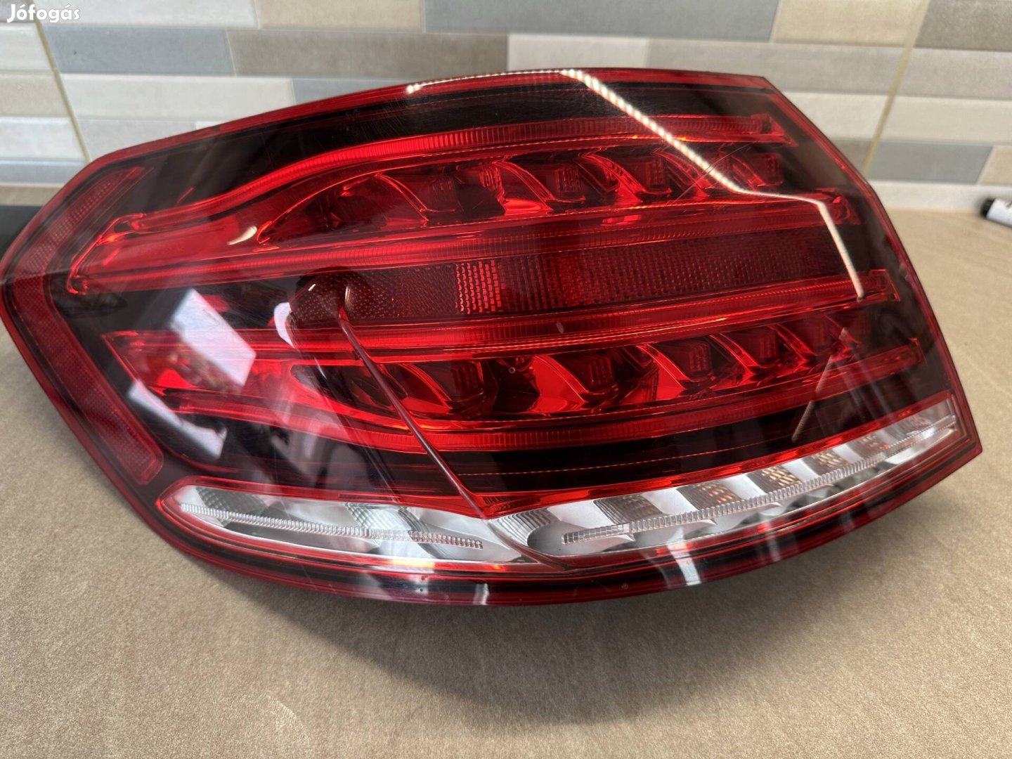Mercedes W212 E-Osztály Sedan Bal hátsó lámpa