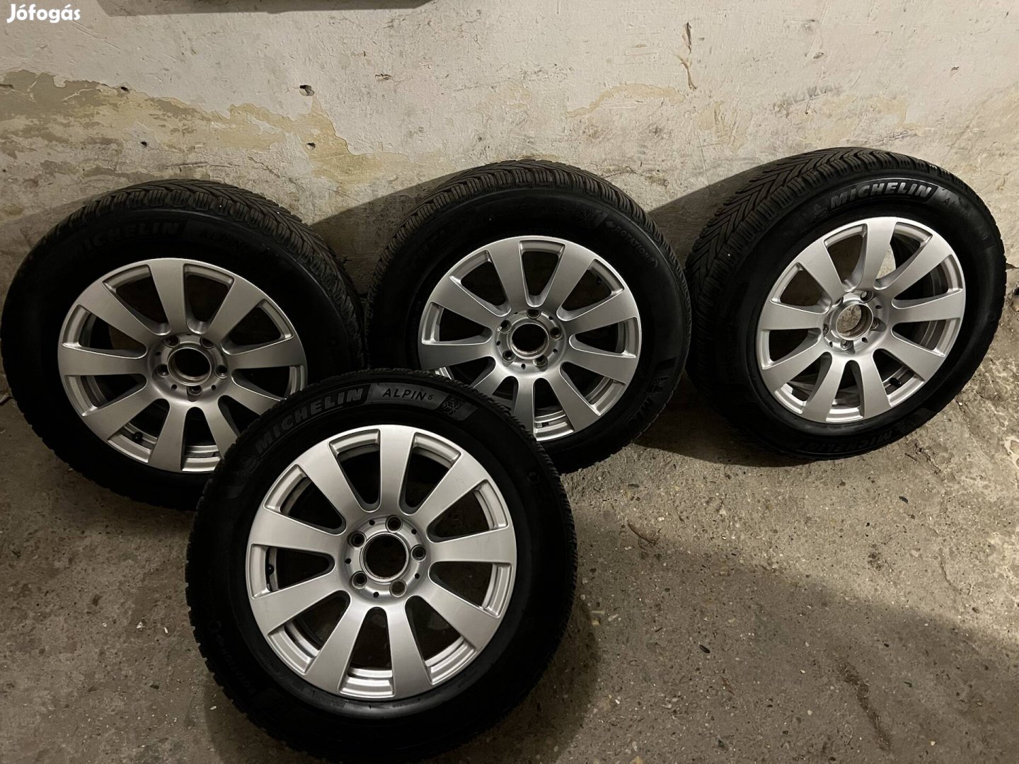 Mercedes W212 Gyári r16 alufelni , Michelin Alpin 6 225/55 R16