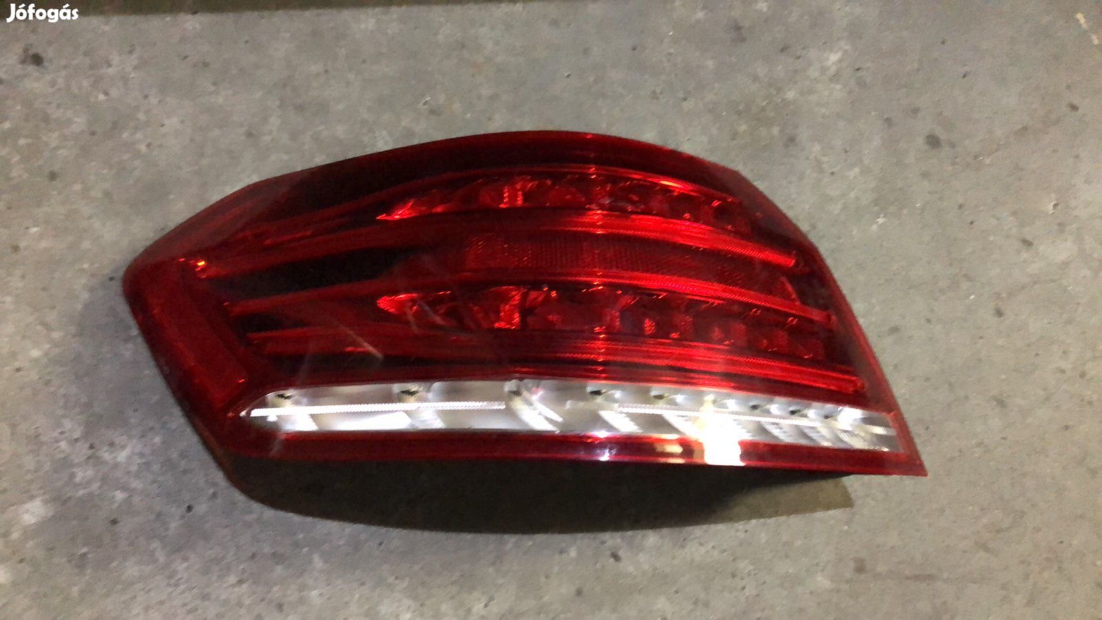 Mercedes W212 bal hátsó lámpa A2129068702 eladó