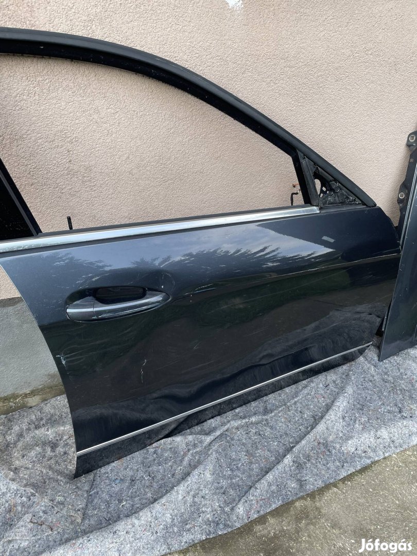 Mercedes W212 kombi jobb első sárvédő és ajto 