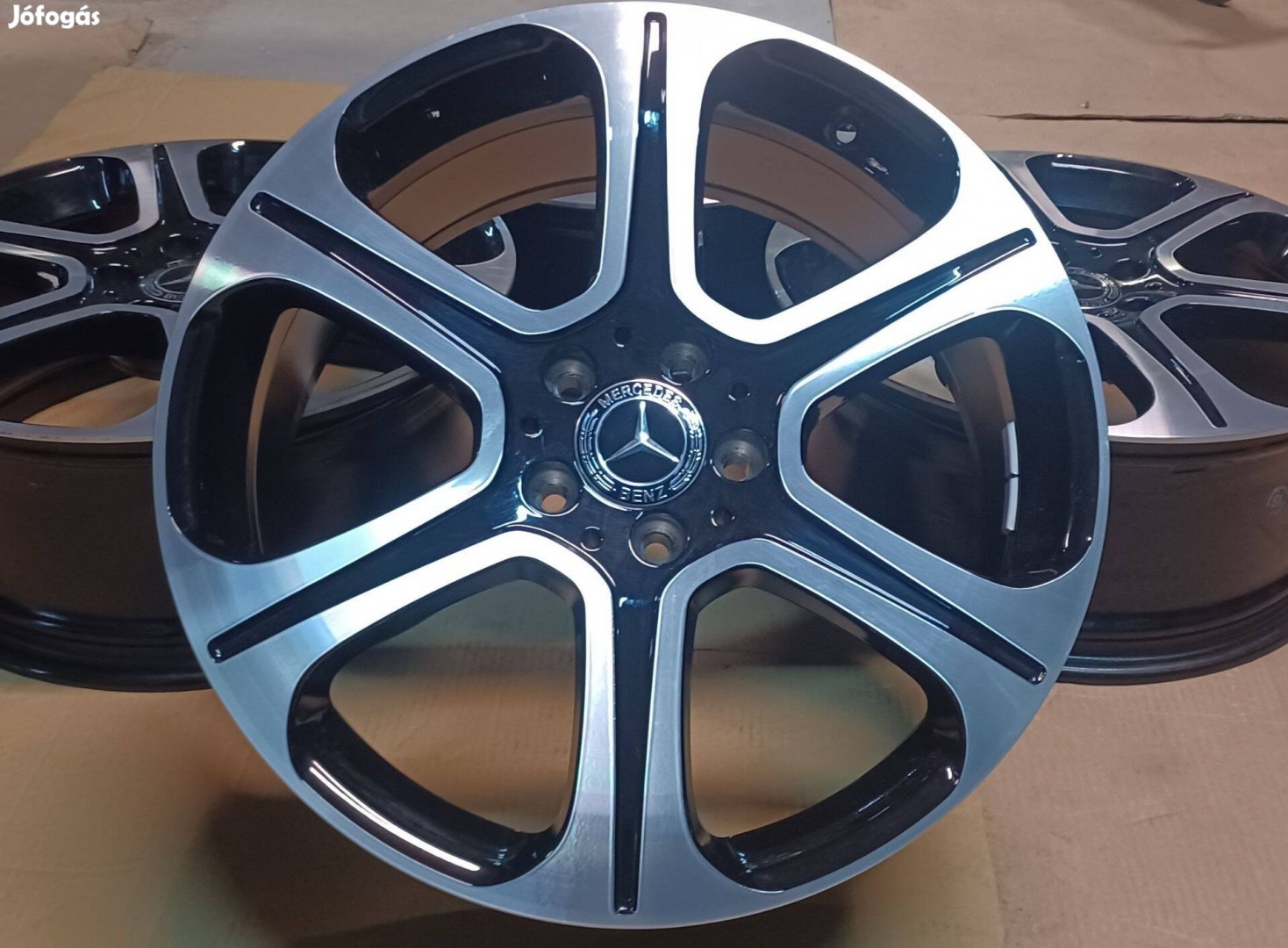 Mercedes W213 E klasse alufelnik 5x112 8x19 ET43 4db