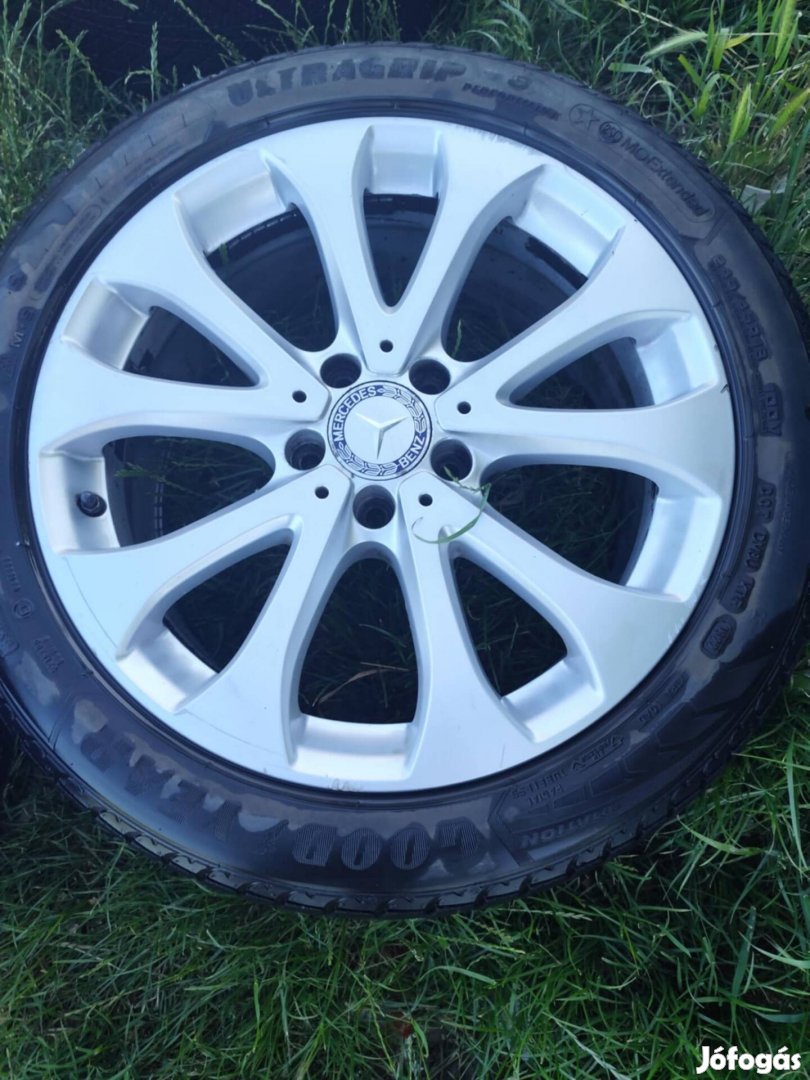 Mercedes W213 E osztály alufelni + 245/45r18 Good Year téligumi