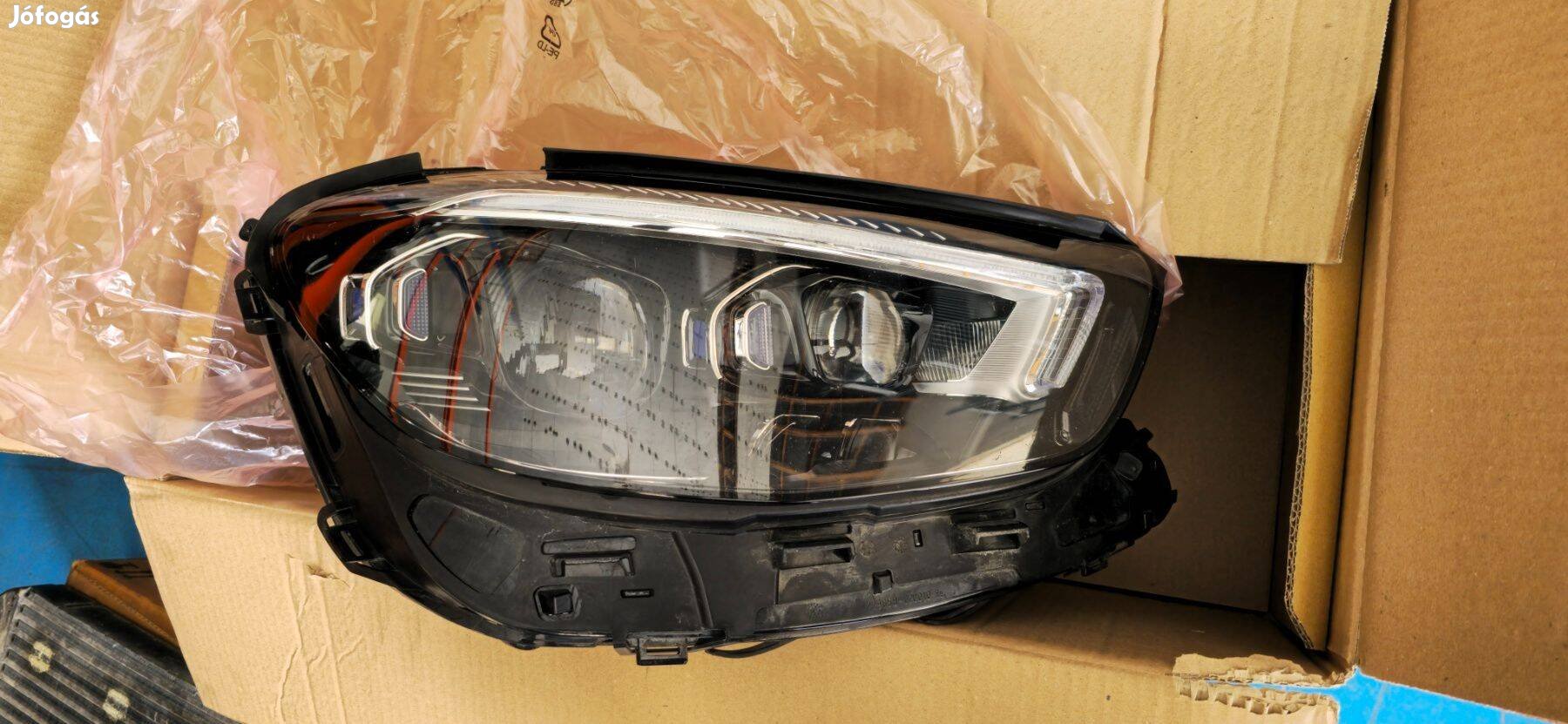 Mercedes W213 - E-class facelift LED Multi beam fényszóró bontott elad