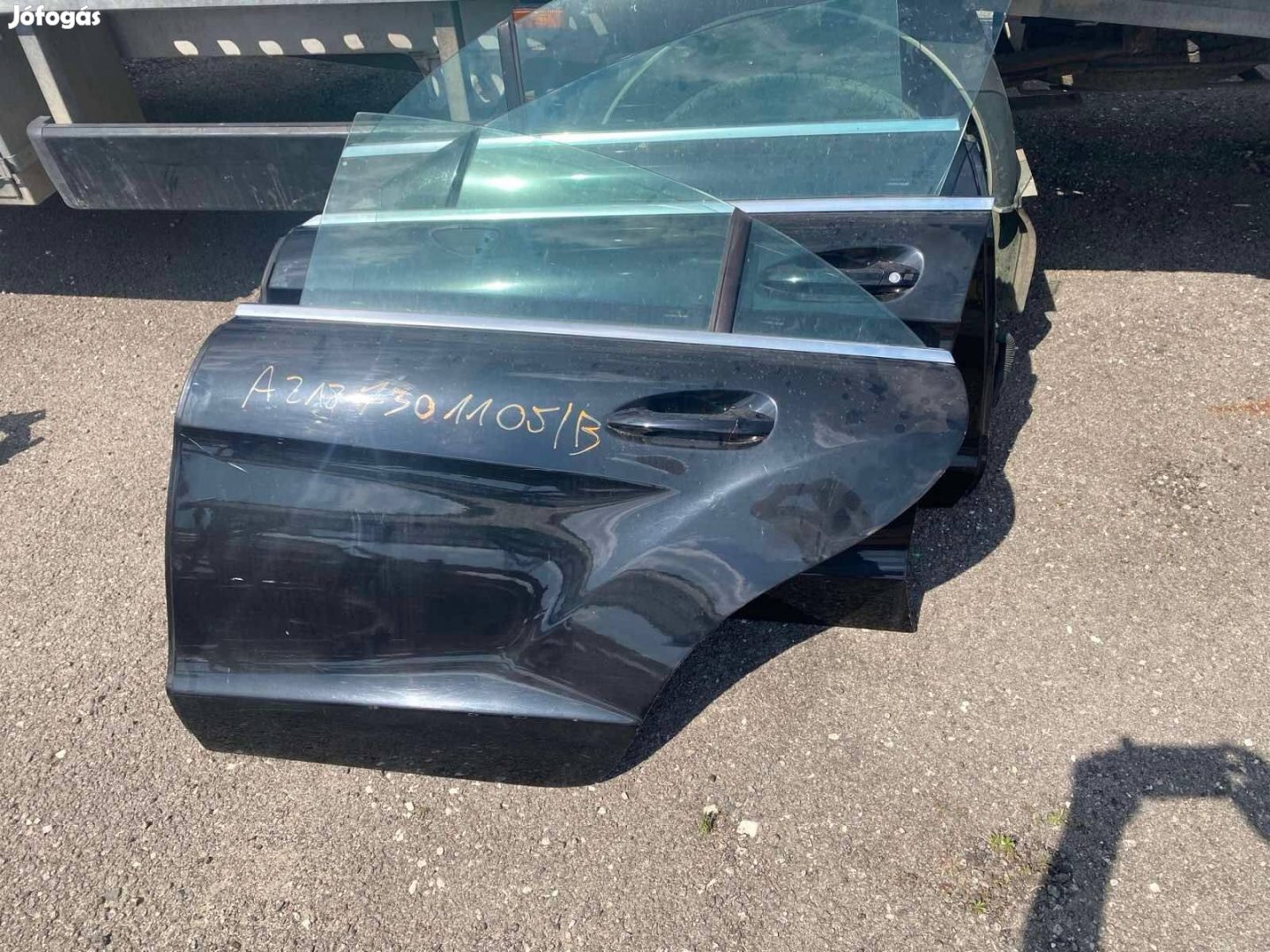 Mercedes W218 CLS bal hátsó ajtó