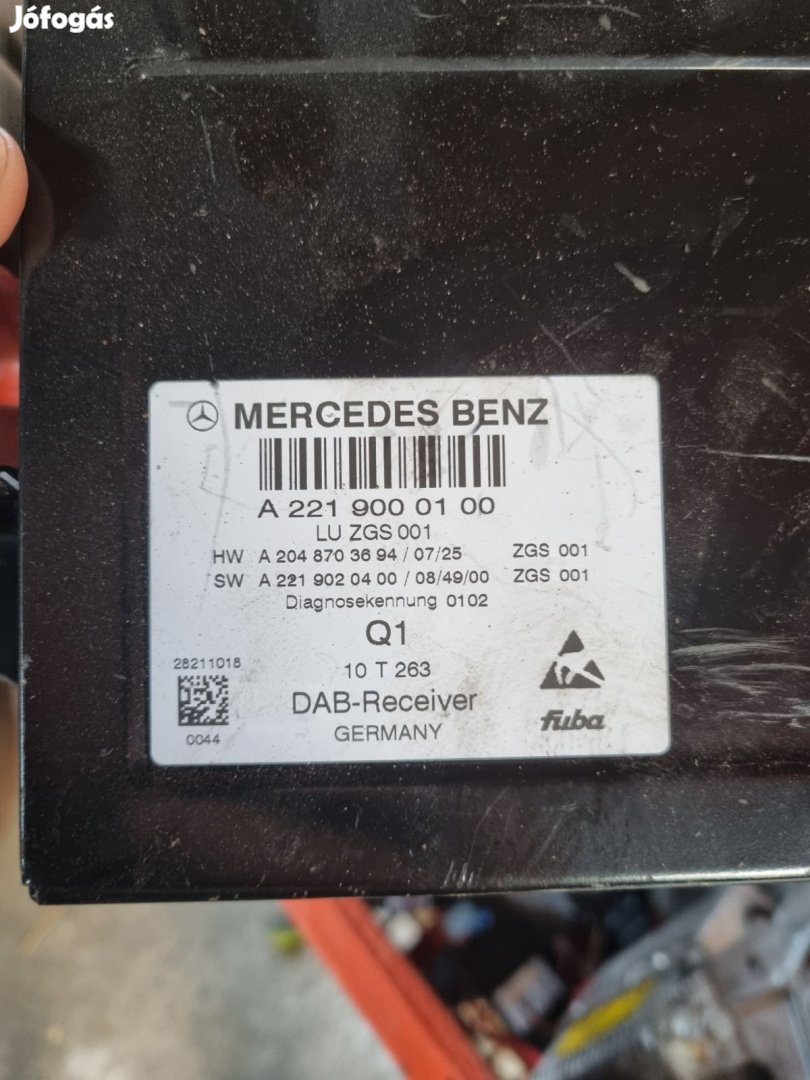 Mercedes W221 Erősítő A2219000100 eladó
