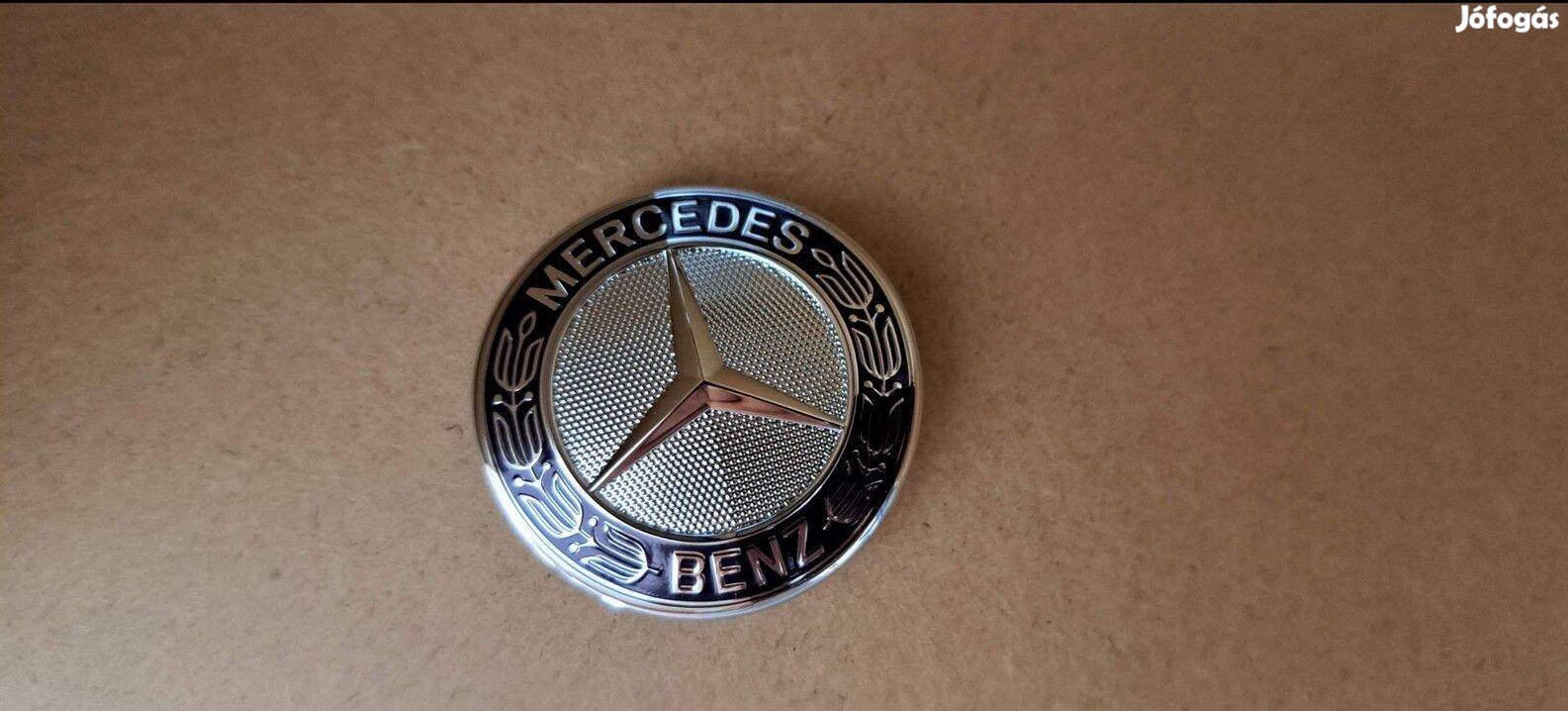 Mercedes W221 W212 W211 gyári új díszrács embléma