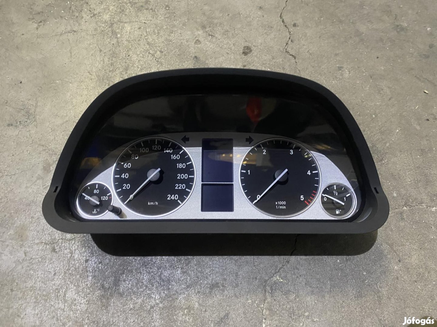 Mercedes W245 KM ÓRA A1694401011 eladó