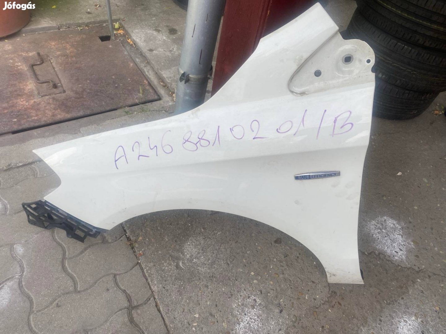 Mercedes W246 B class bal első sárvédő
