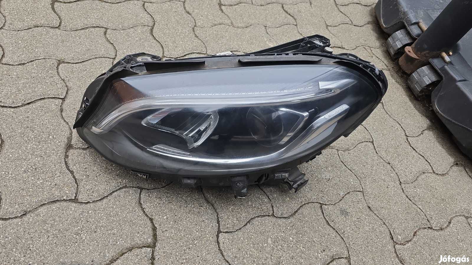 Mercedes W246 bal első fényszóró A2469066101 eladó