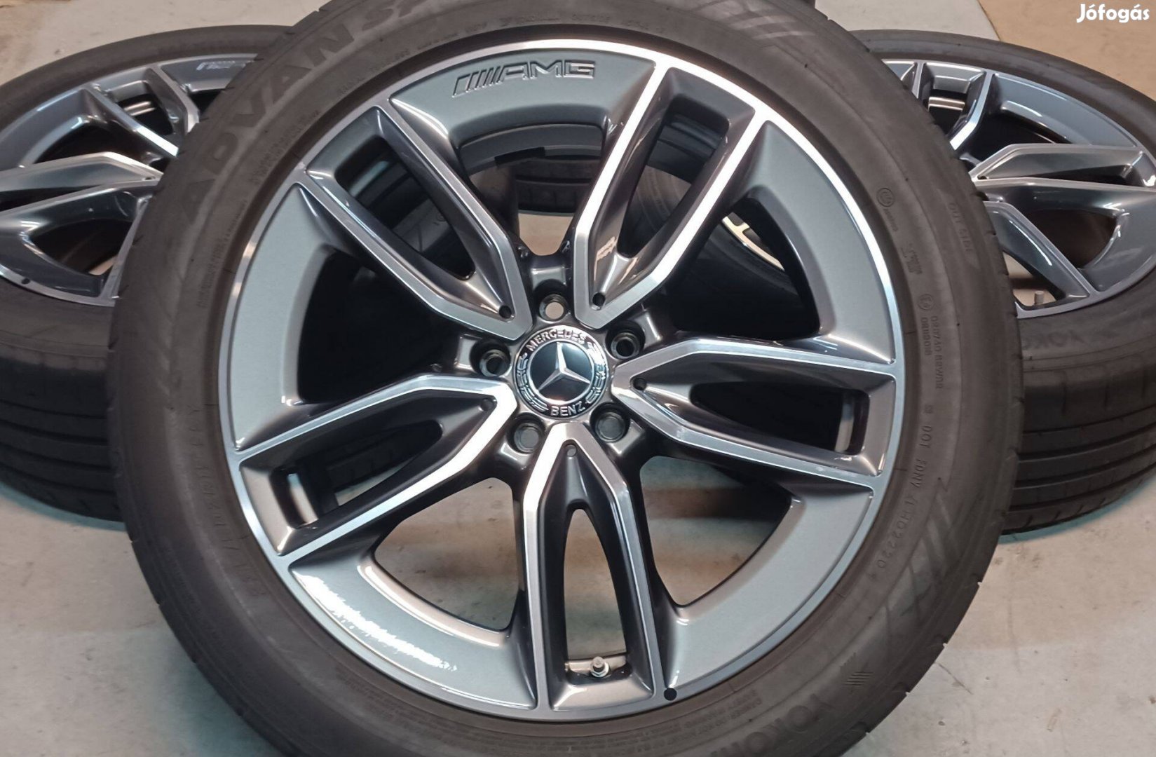 Mercedes W247 GLA GLB 5x112 8x19 235/50 R19 nyári gumikkal 4db