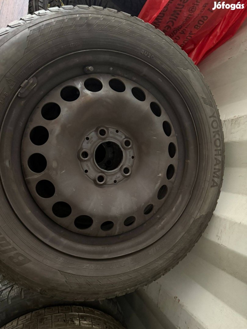 Mercedes W247 lemezfelni téli gumival W177 W118
