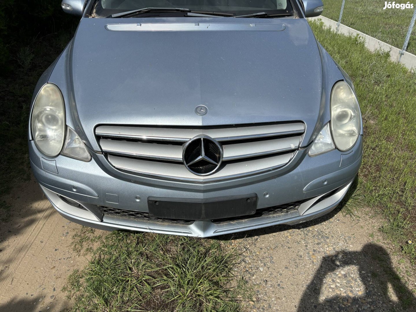 Mercedes W251 lámpa lökhárító sárvédő motorháztető homlokfal zárhíd