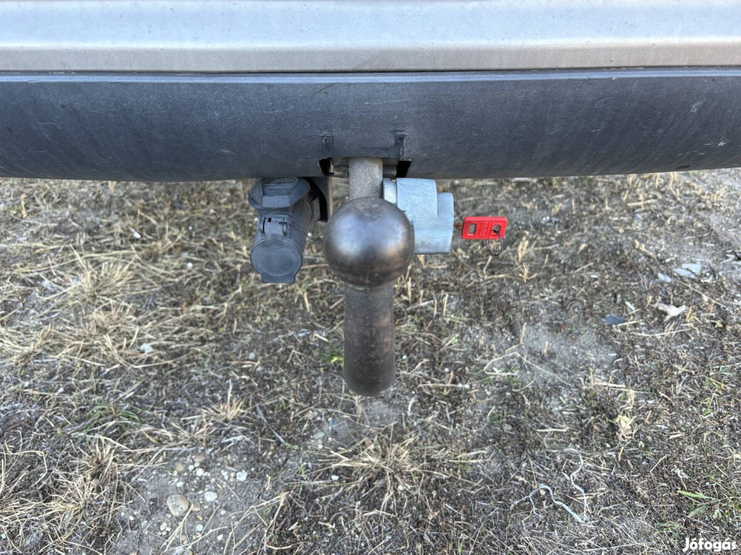 Mercedes W251 vonóhorog 