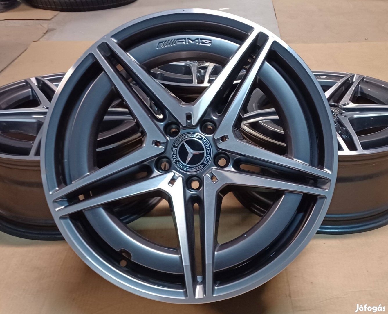 Mercedes W293 Eqc AMG alufelnik 5x112 8x19 ET34 4db