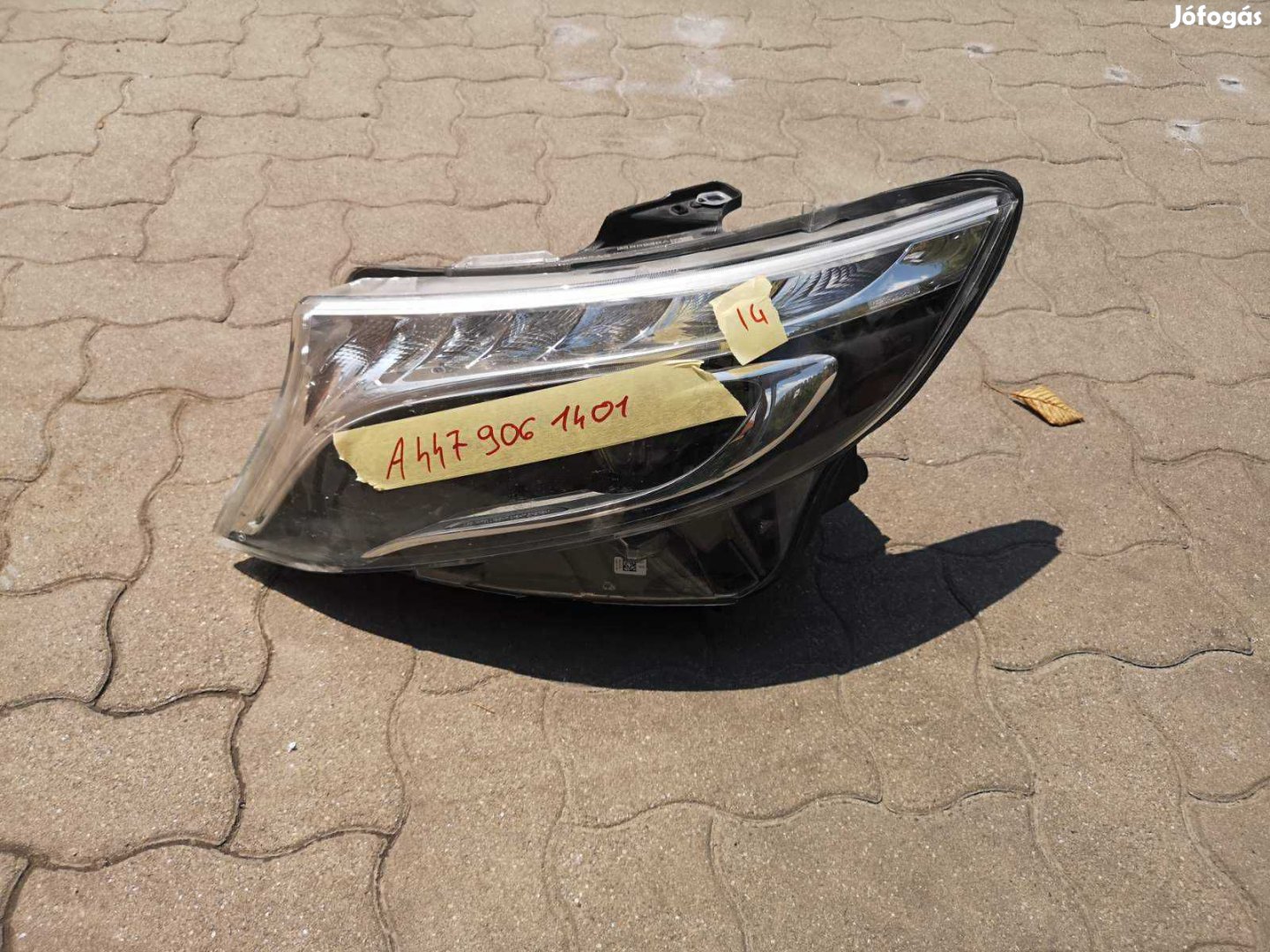 Mercedes W447 bal fényszoró LED A4479061401 eladó
