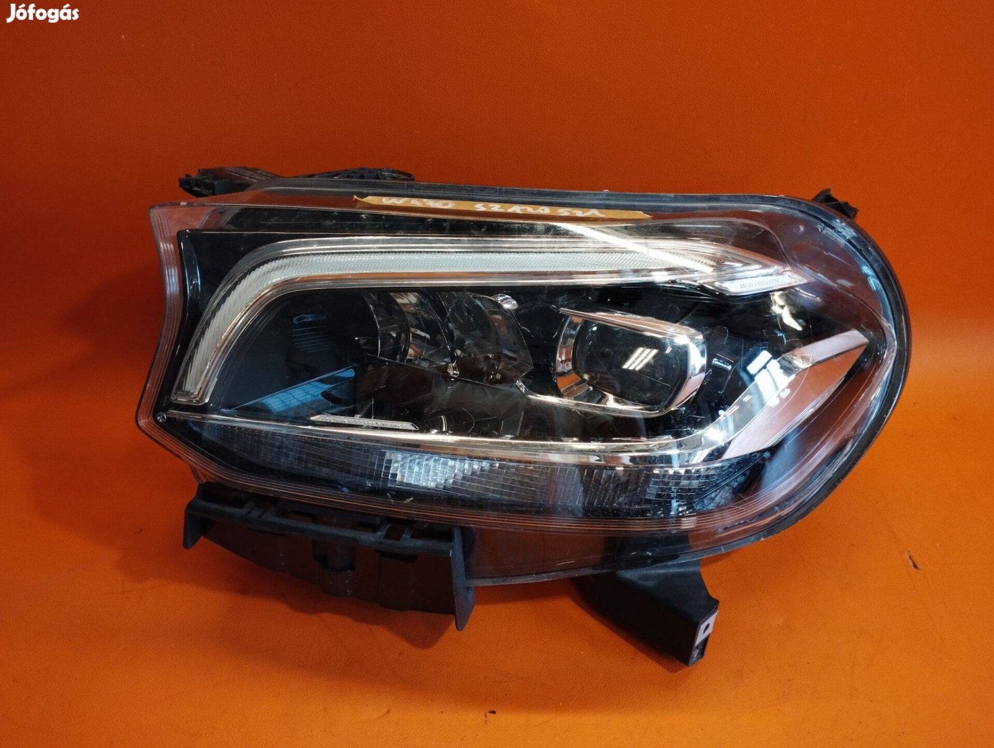 Mercedes W470 bal led lámpa A4709060800 1F (S2.120.521)