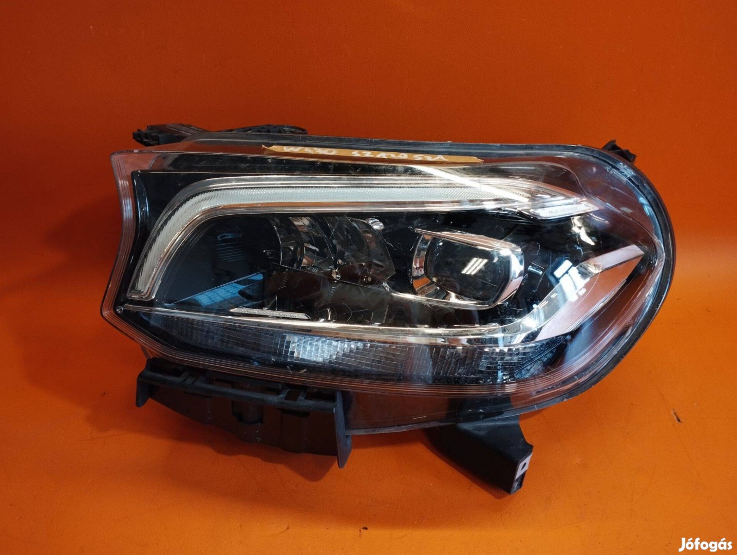 Mercedes W470 bal led lámpa A4709060800 1F (S2.120.521)