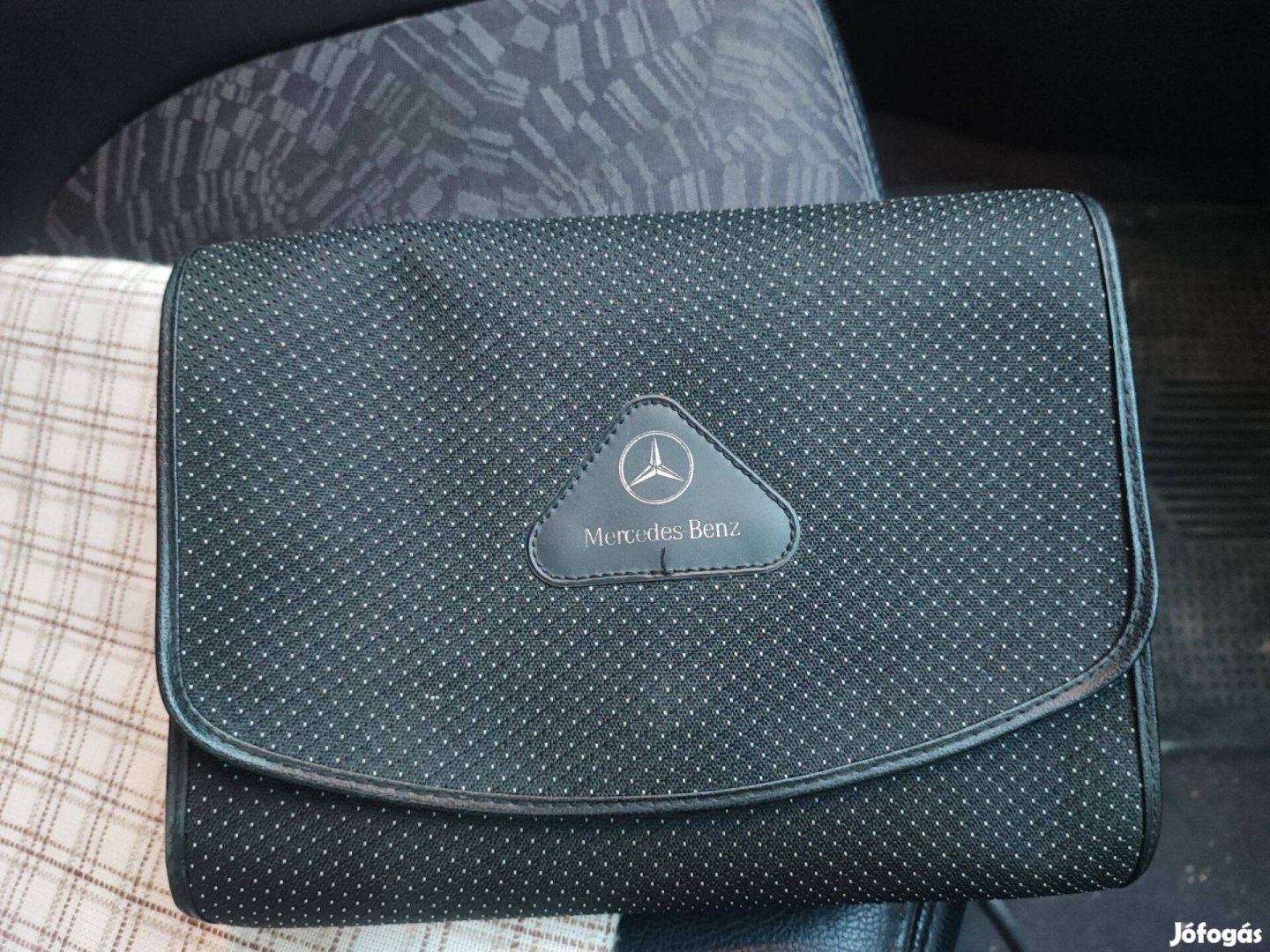 Mercedes, Mercedes-Benz kézikönyv tartó táska