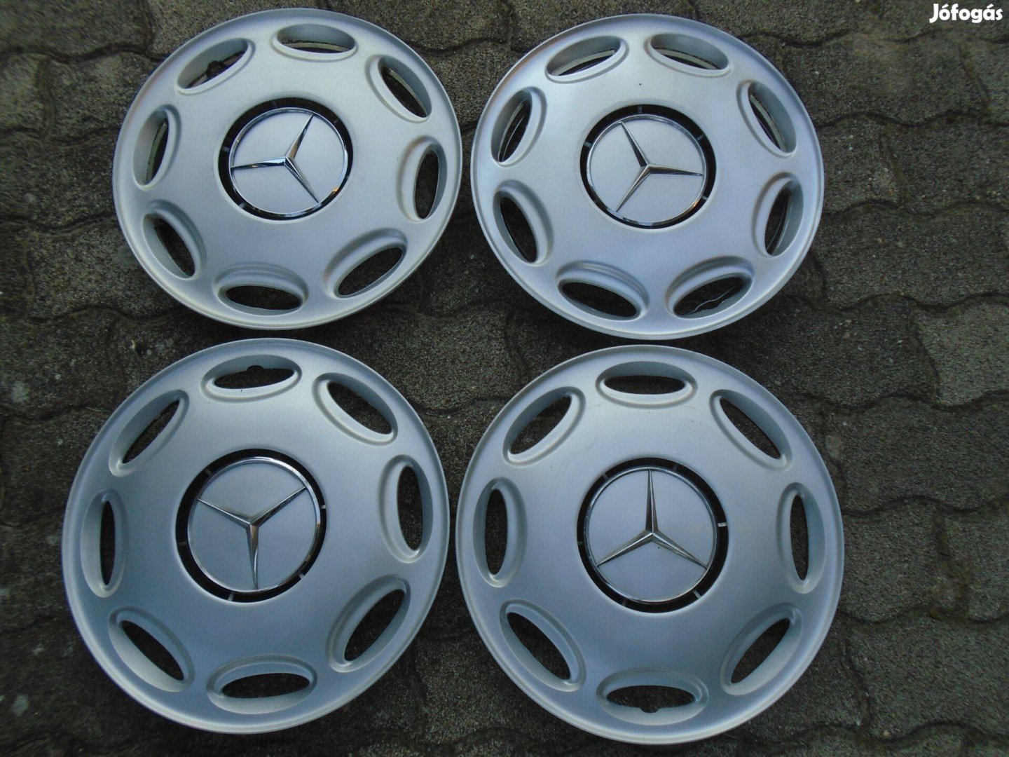 Mercedes Mercedes A 15 gyári dísztárcsa garnitúra eladó