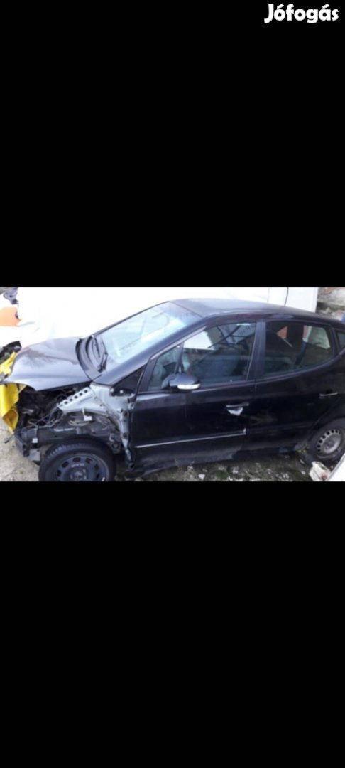 Mercedes a170 cdi minden alkatrésze 