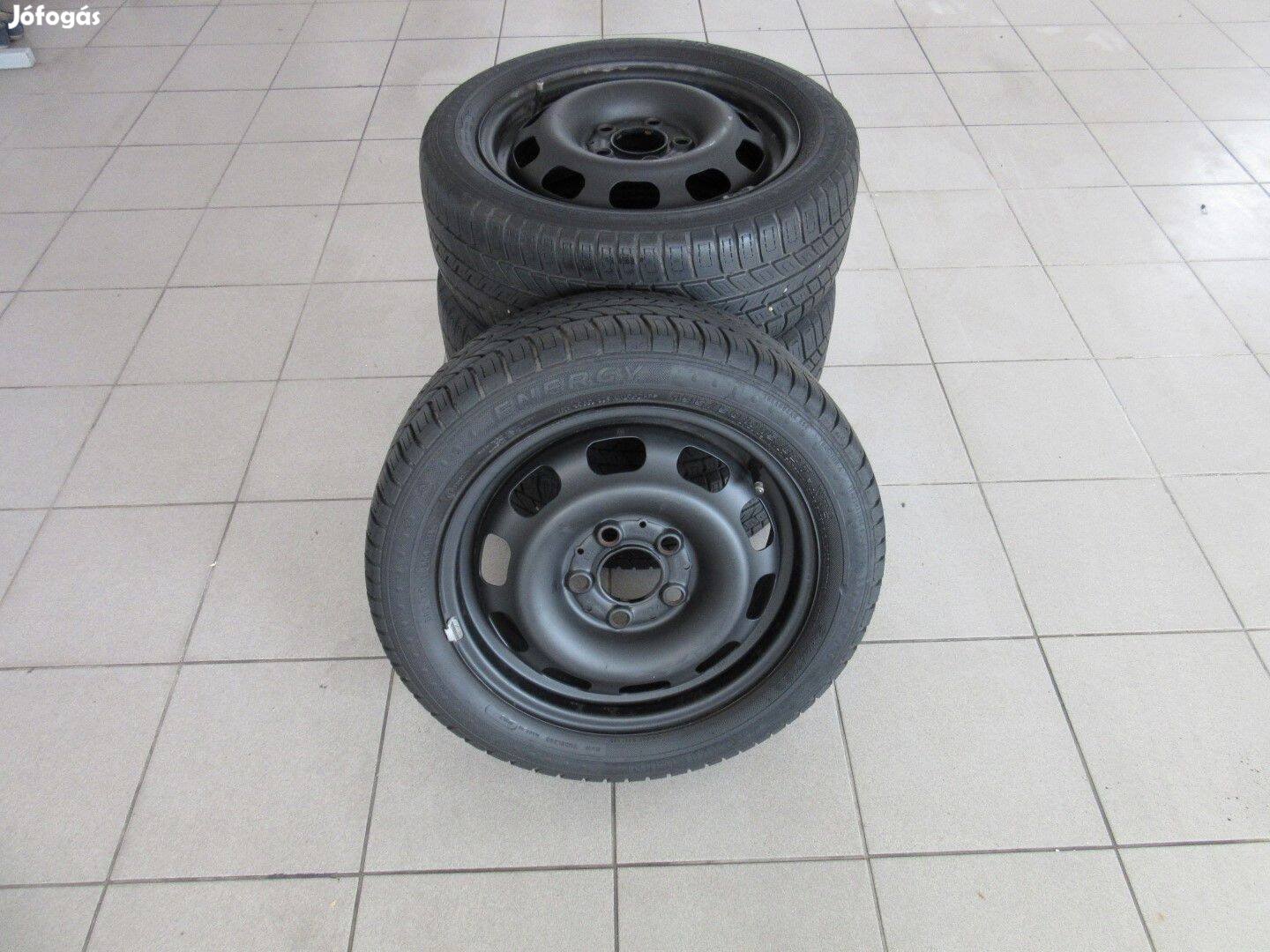 Mercedes acélfelni Michelin nyárigumival eladó