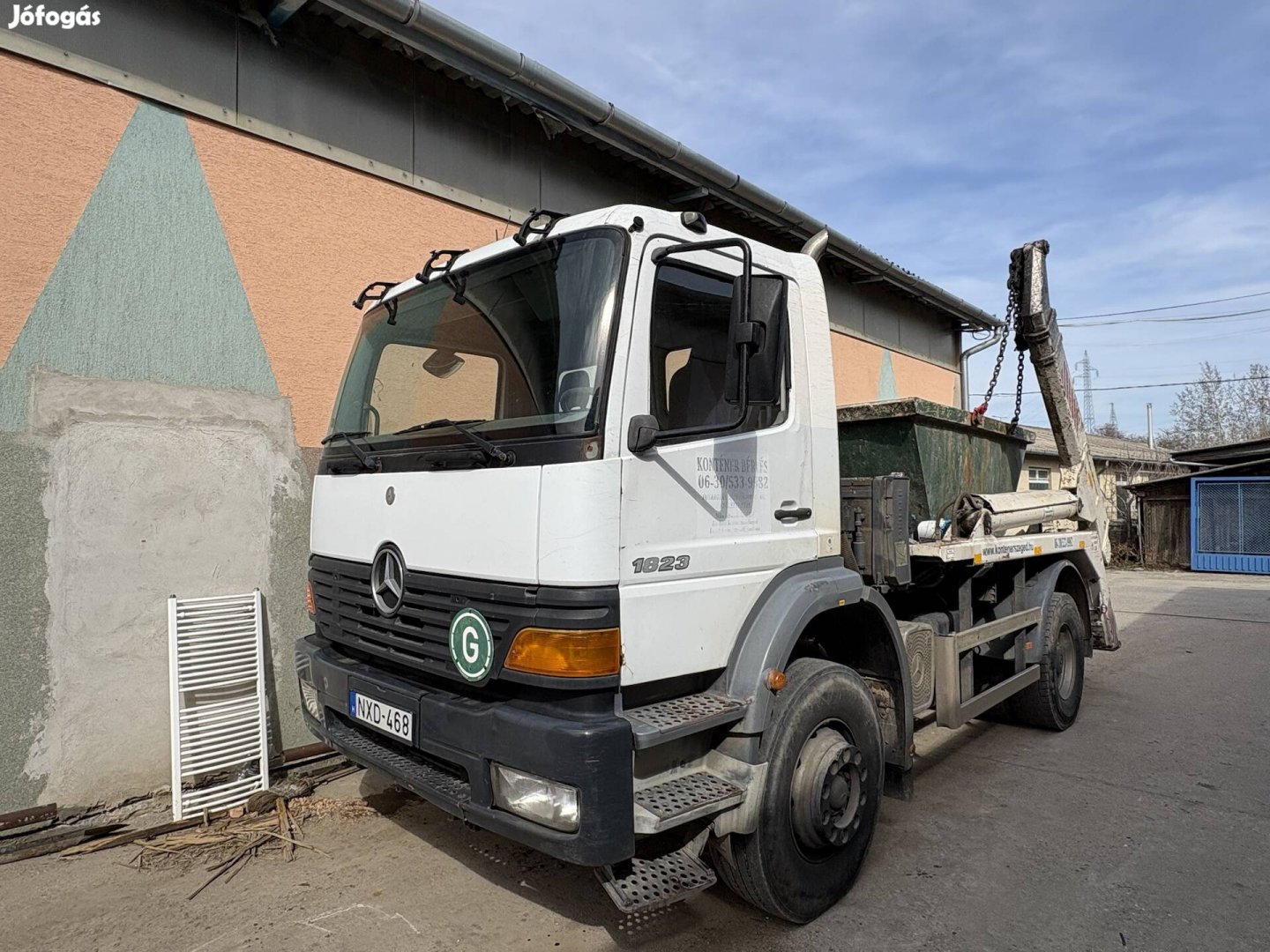 Mercedes atego konténeres