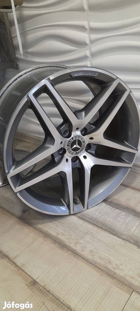 Mercedes-benz Amg designborbet eredeti gyári cikkszámos Újszerű Alufel