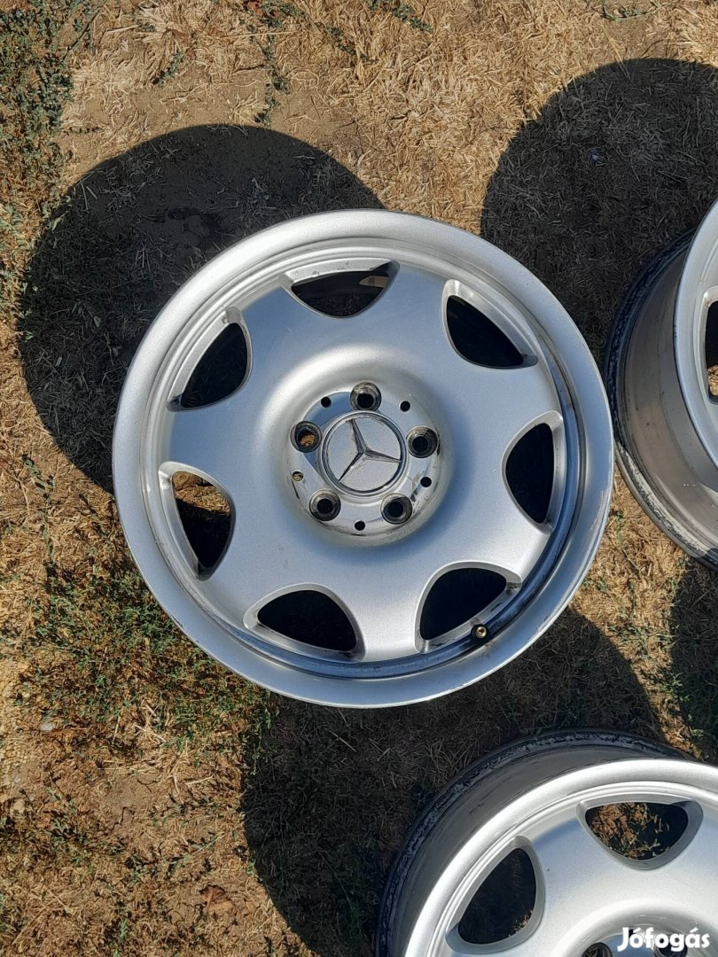 Mercedes clasic elegance Mercedes b r16 5x112 felni 