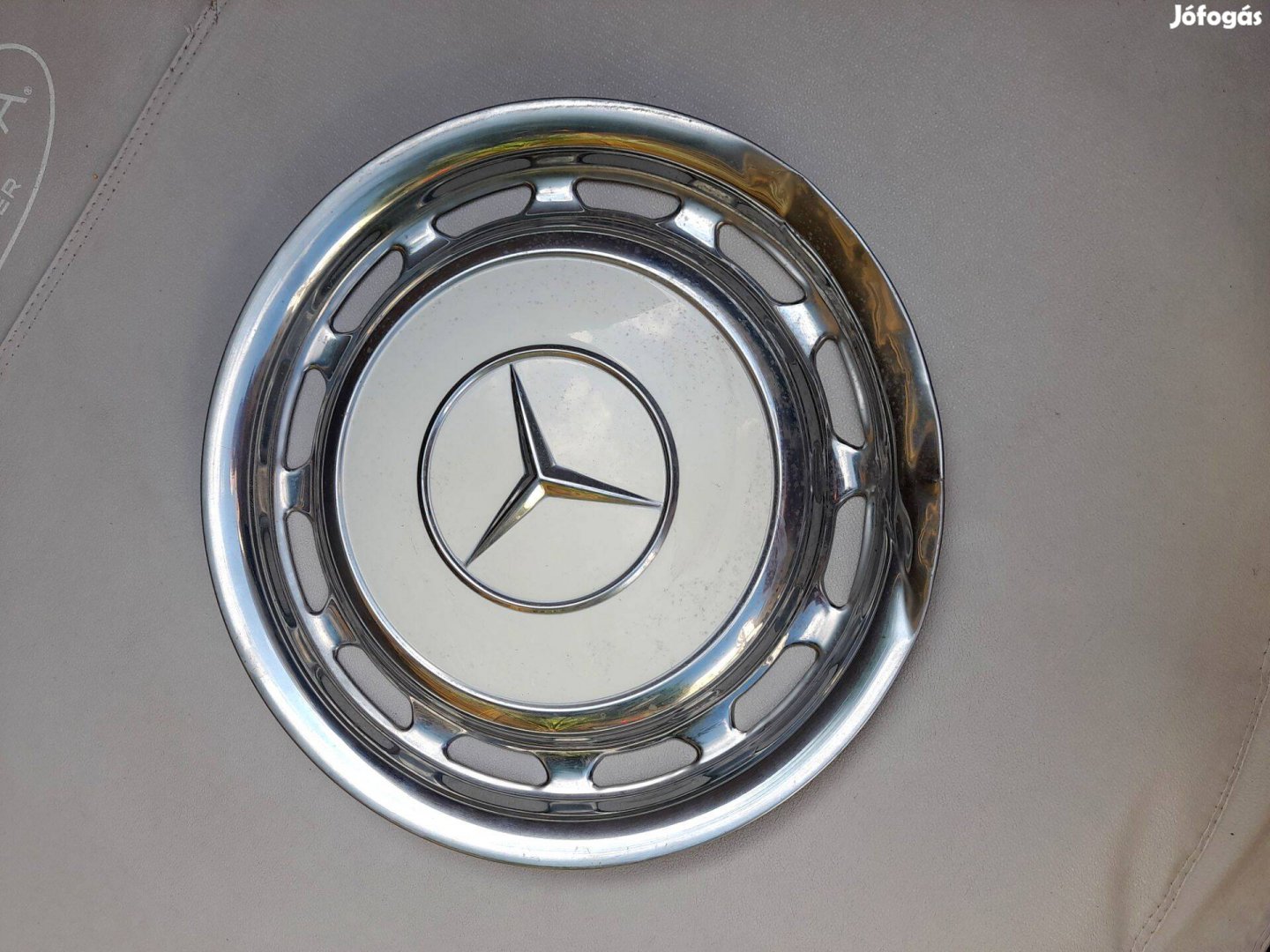 Mercedes dísztárcsa