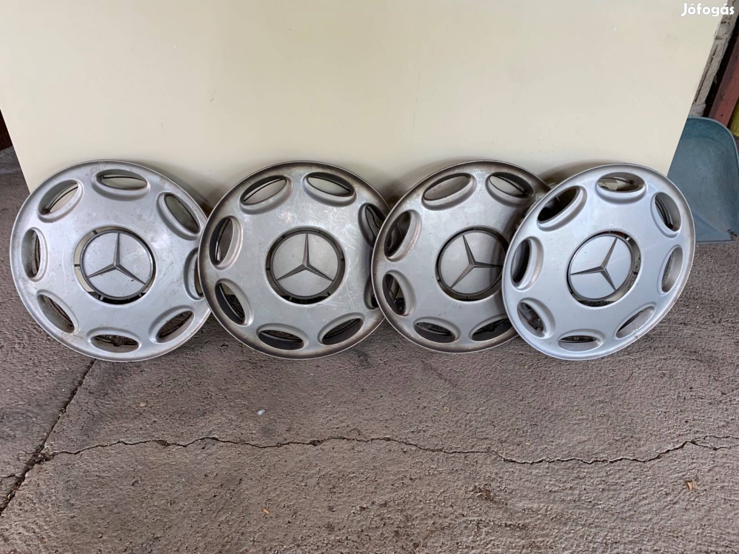Mercedes dísztárcsa r15 4 db