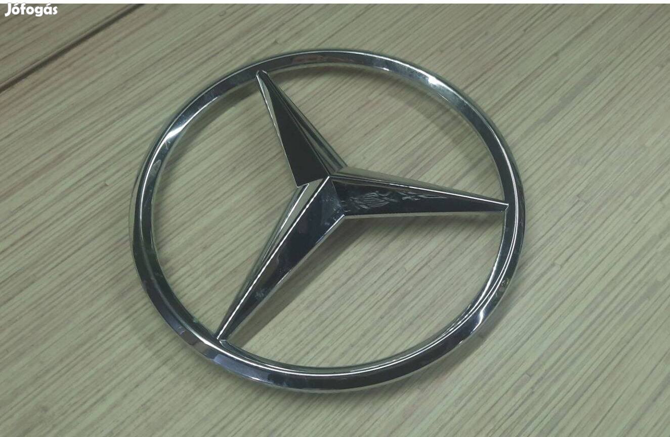 Mercedes embléma hűtőrács jel