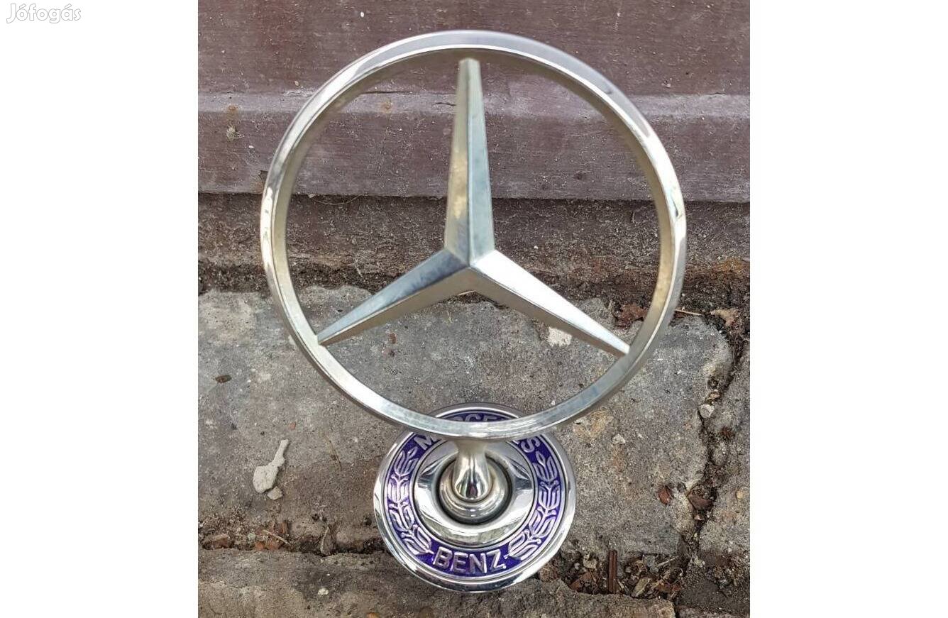 Mercedes embléma motorháztetőre