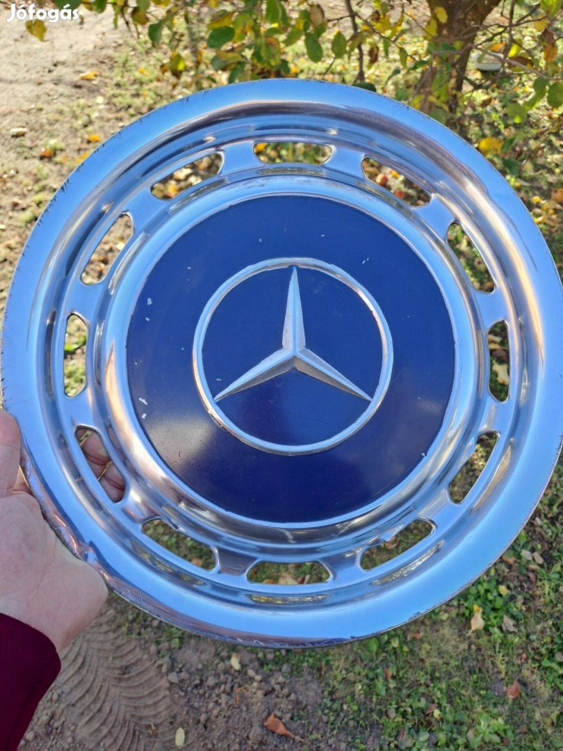 Mercedes fém dísztárcsa