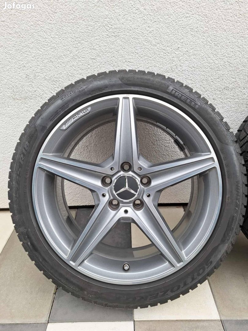 Mercedes gyári 18 colos AMG felni újszerű téligumikkal