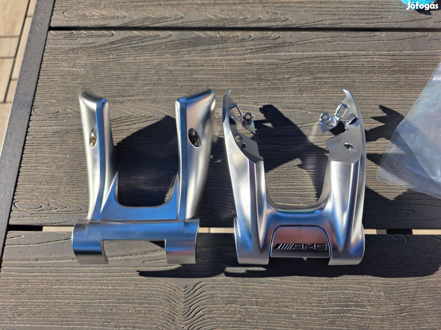 Mercedes gyári AMG kormánybetét alu
