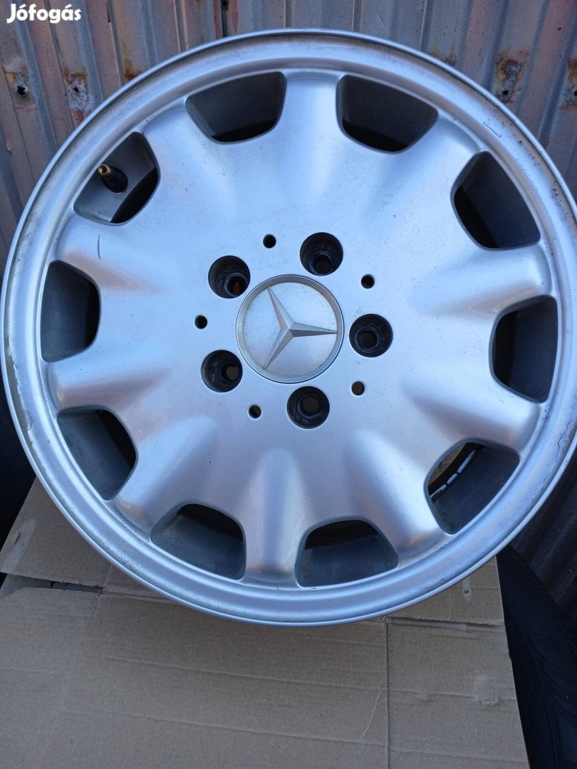 Mercedes gyári alufelni garnitúra 5x112x15. 