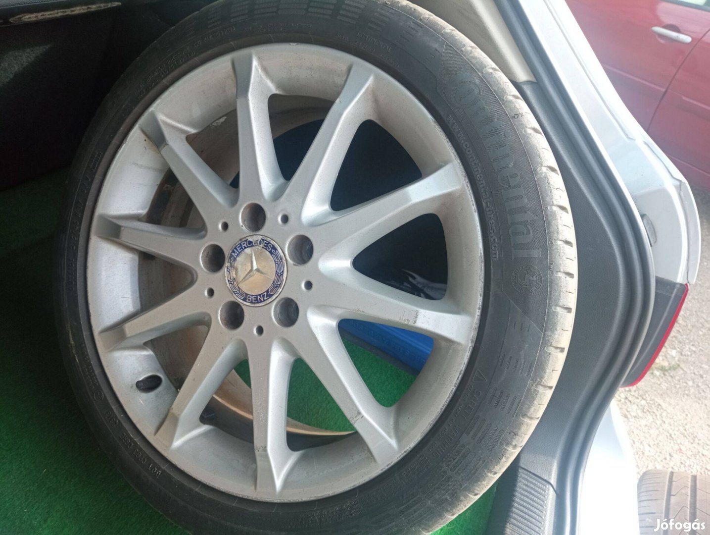 Mercedes gyári alufelni garnitúra gumival 17"