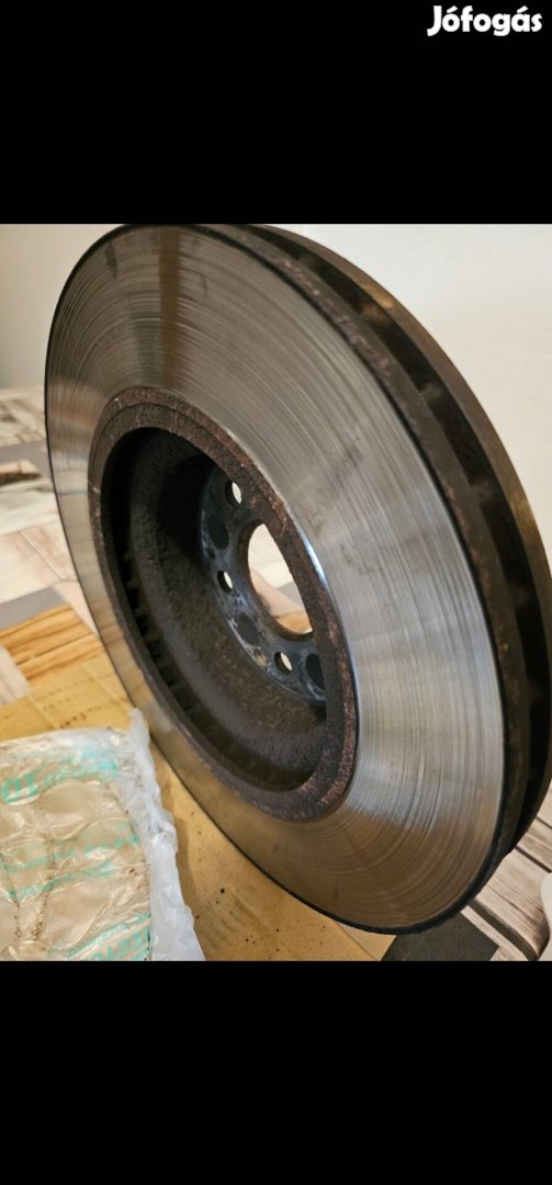 Mercedes gyári első féktárcsa 