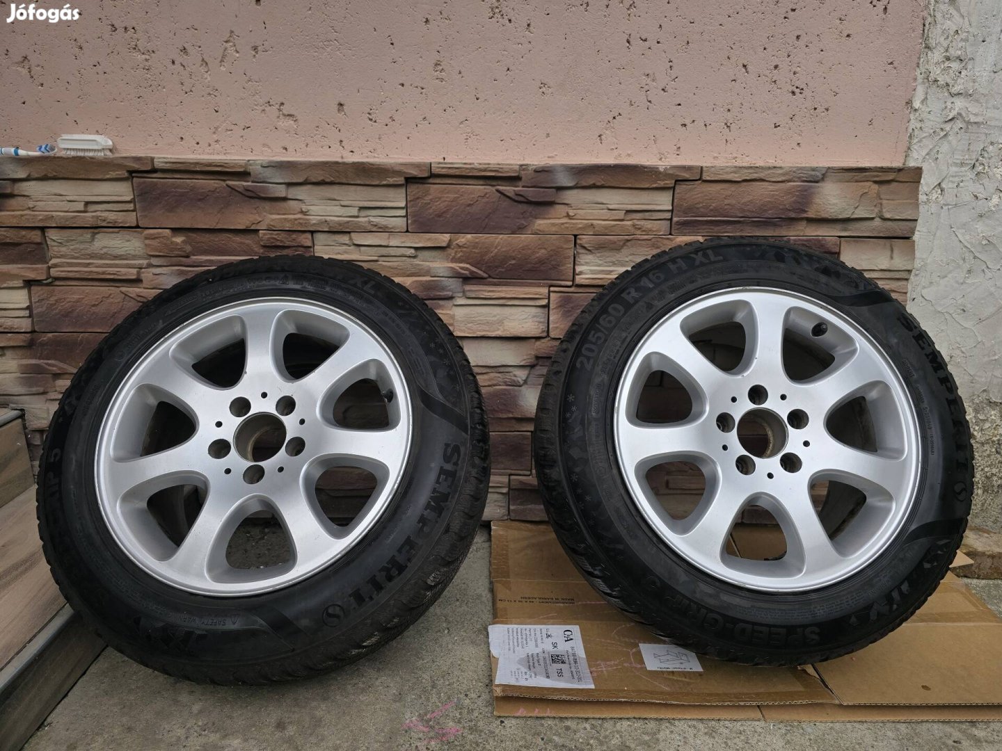 Mercedes gyári felni, téli Michelin garnitúrával egyben  85.000Ft 