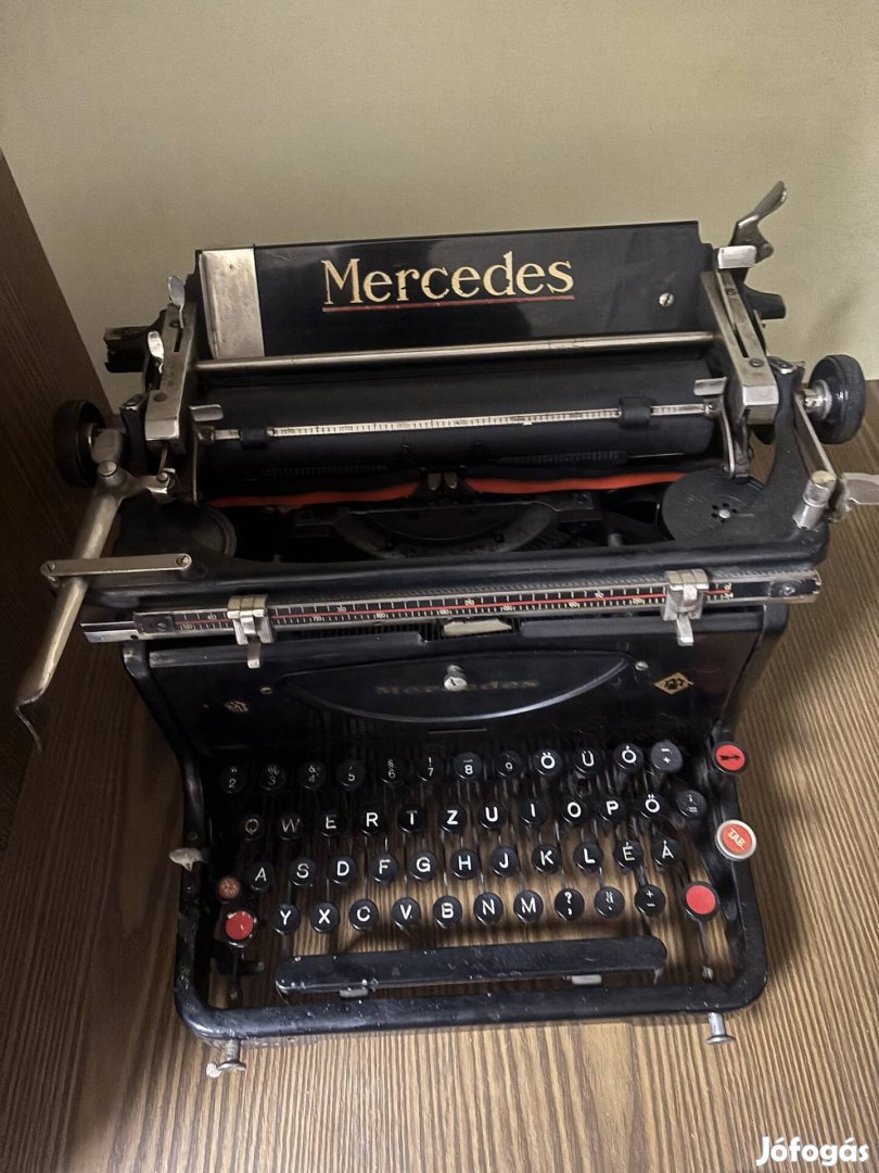 Mercedes hibátlan működő írogép