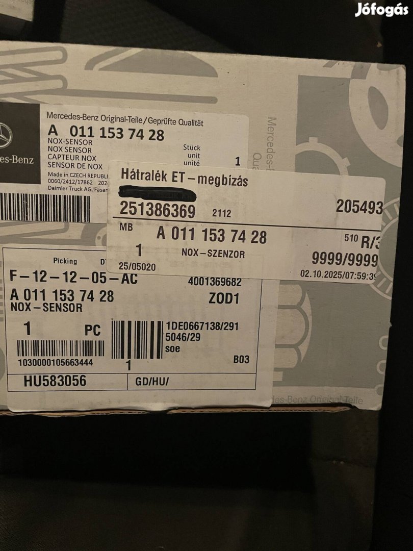 Mercedes intouro Nox erzekelo