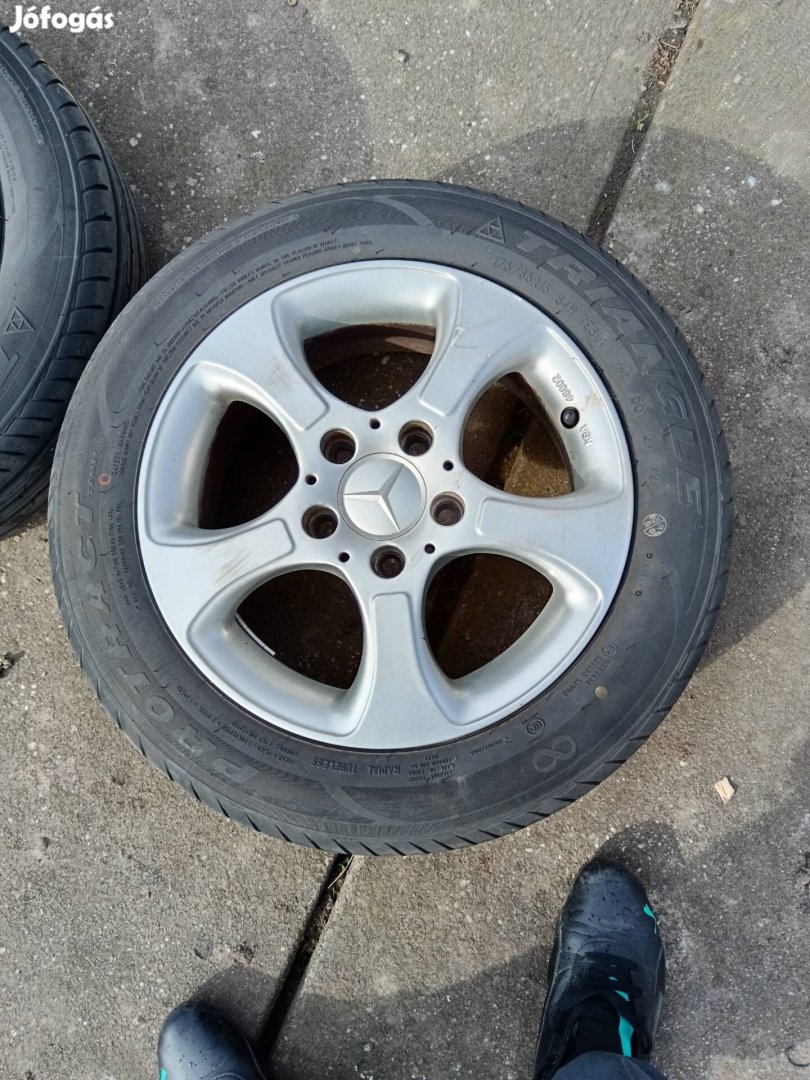 Mercedes kerék eladó!