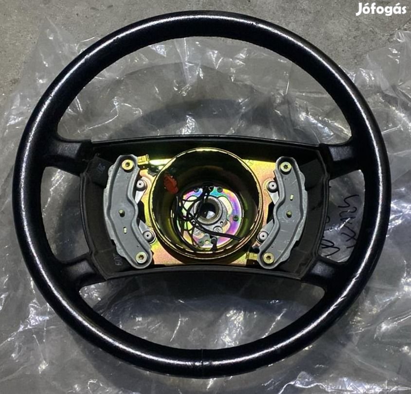 Mercedes kormány 201,124,126,129 A2014602403 9045 eladó