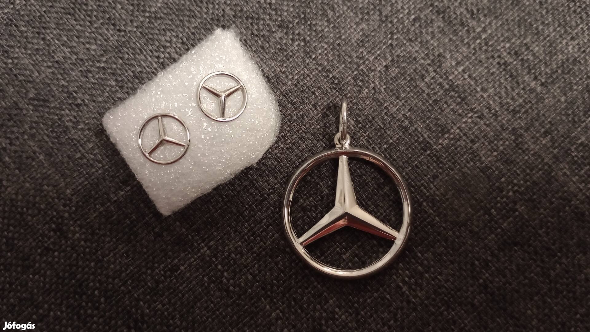 Mercedes medál és fülbevaló 