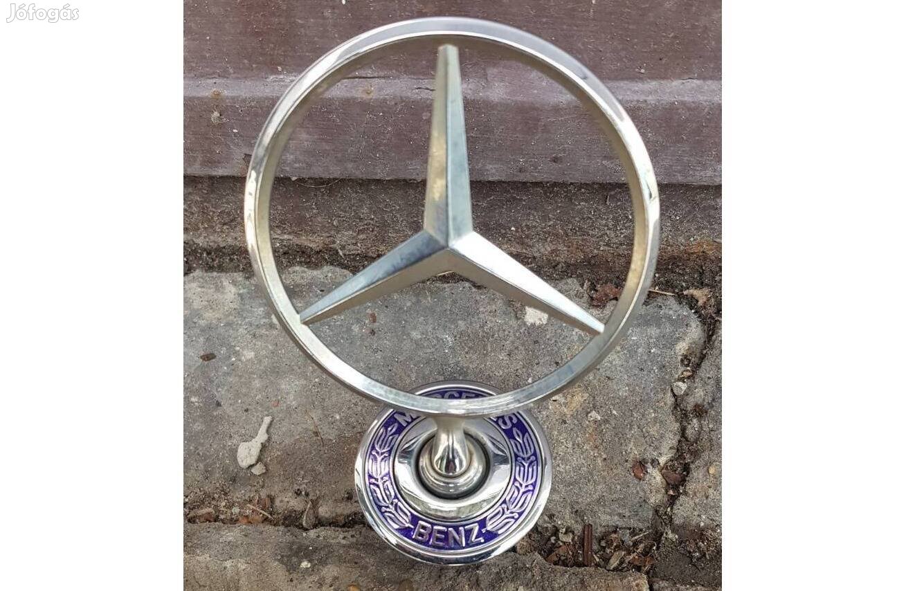 Mercedes motorháztető embléma