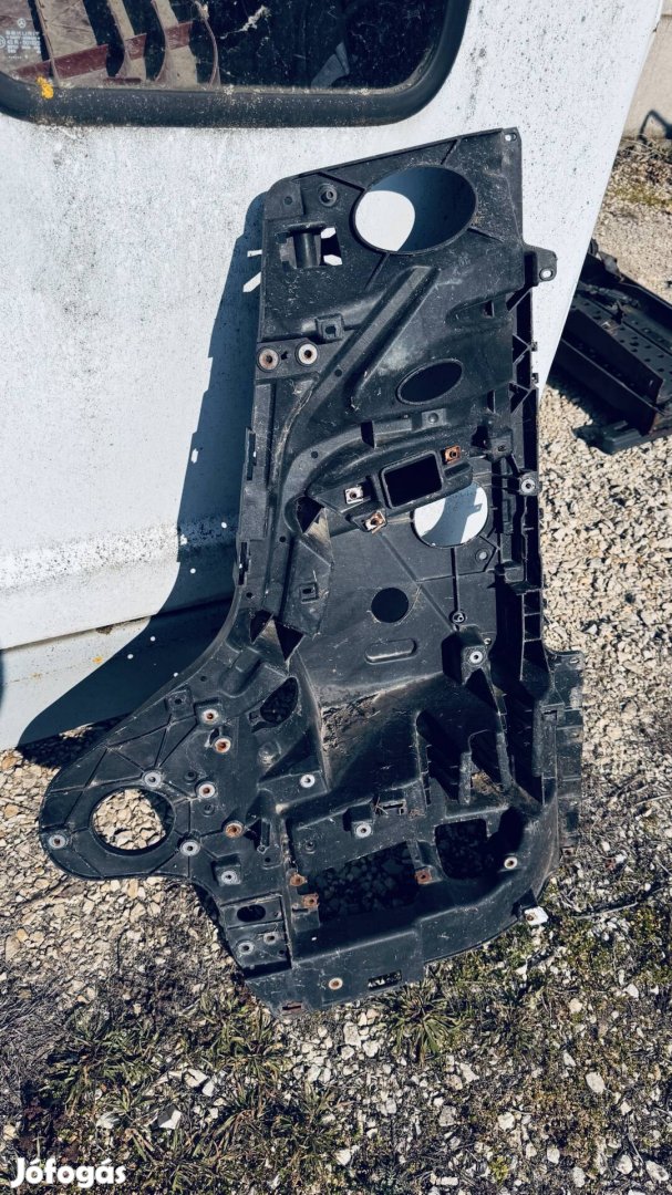 Mercedes mp4 actros bal lámpa konzol