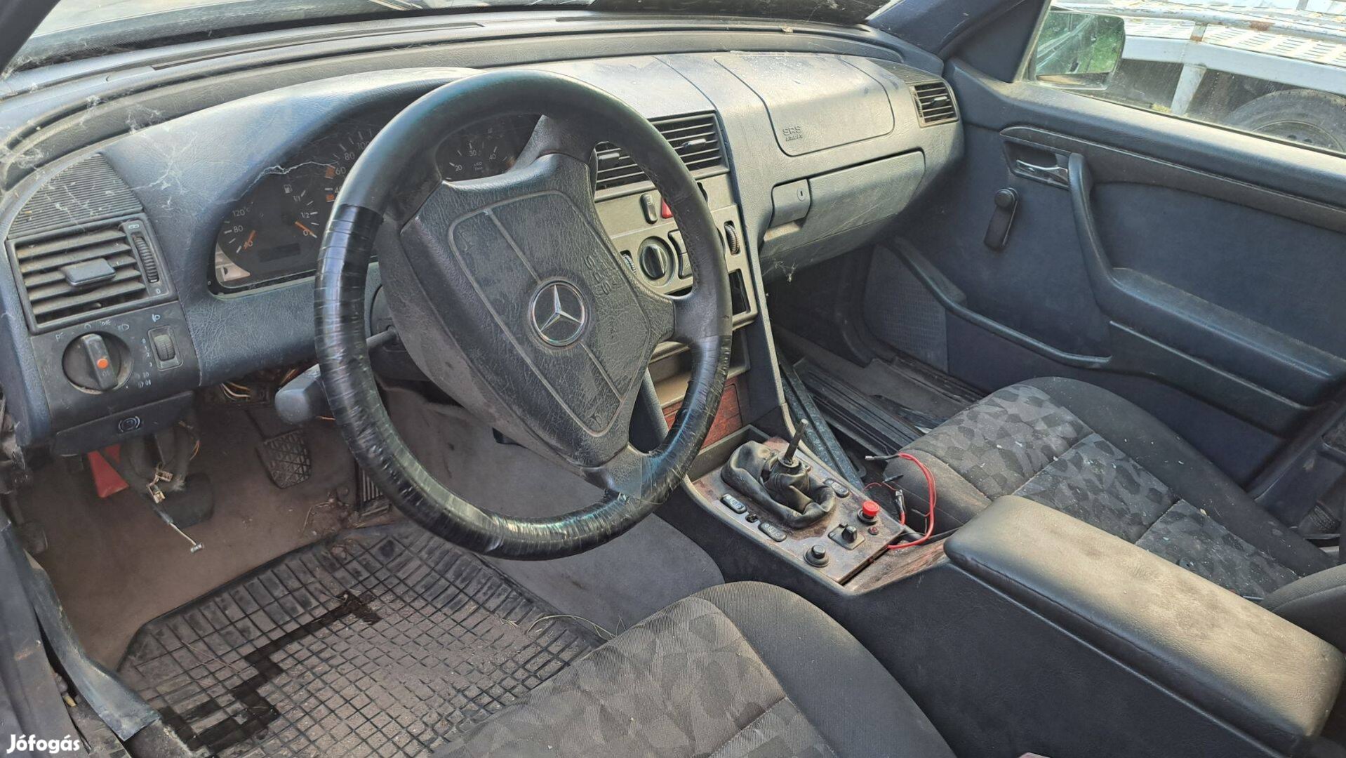 Mercedes om 604